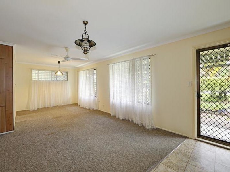 29 Sloane Street, Kalkie QLD 4670