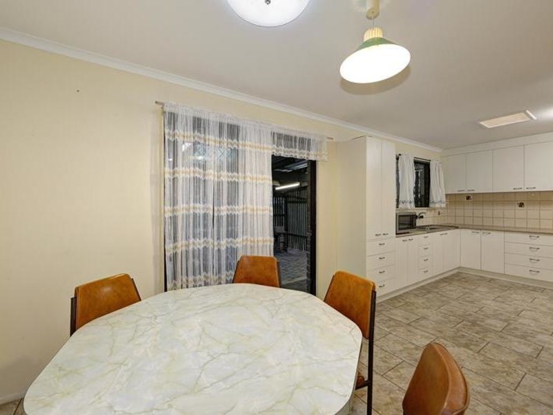 29 Sloane Street, Kalkie QLD 4670