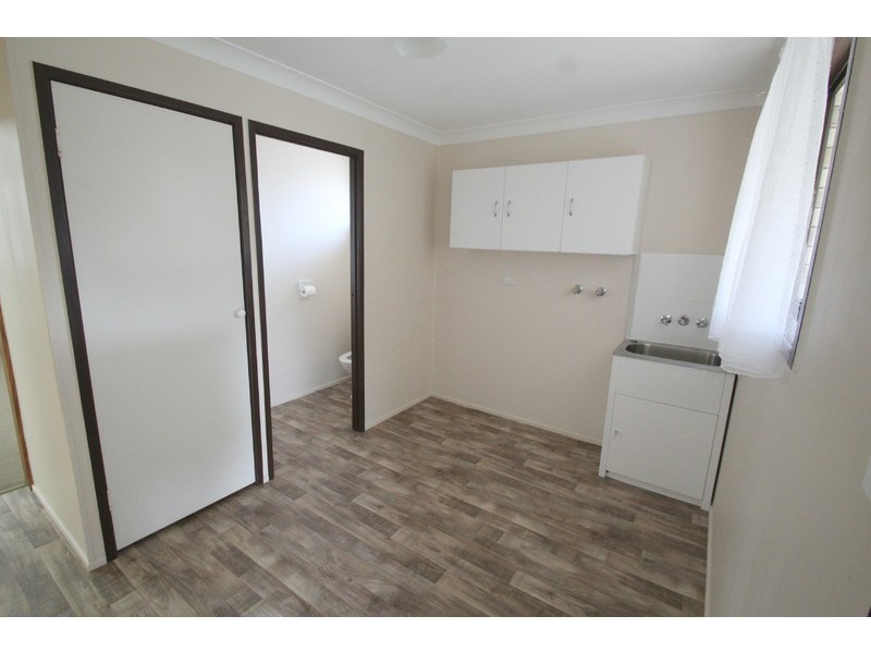 2 Vandenberg Street, Avenell Heights QLD 4670