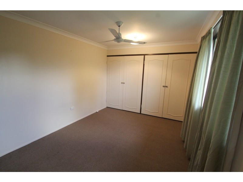 2 Vandenberg Street, Avenell Heights QLD 4670
