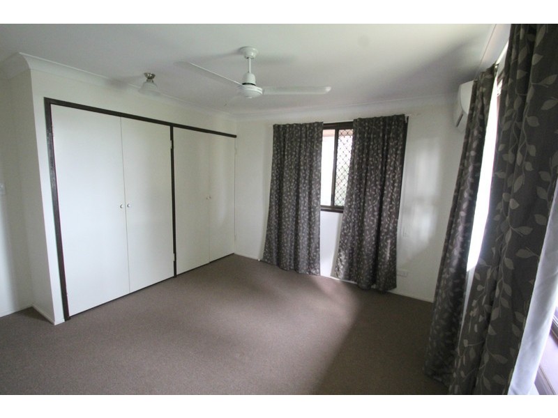 2 Vandenberg Street, Avenell Heights QLD 4670