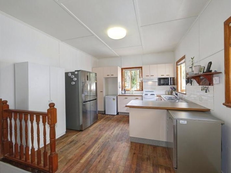 34 Burnett Street, Bundaberg South QLD 4670