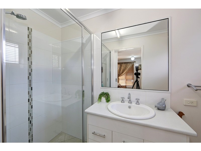 142 Avoca Road, Avoca QLD 4670