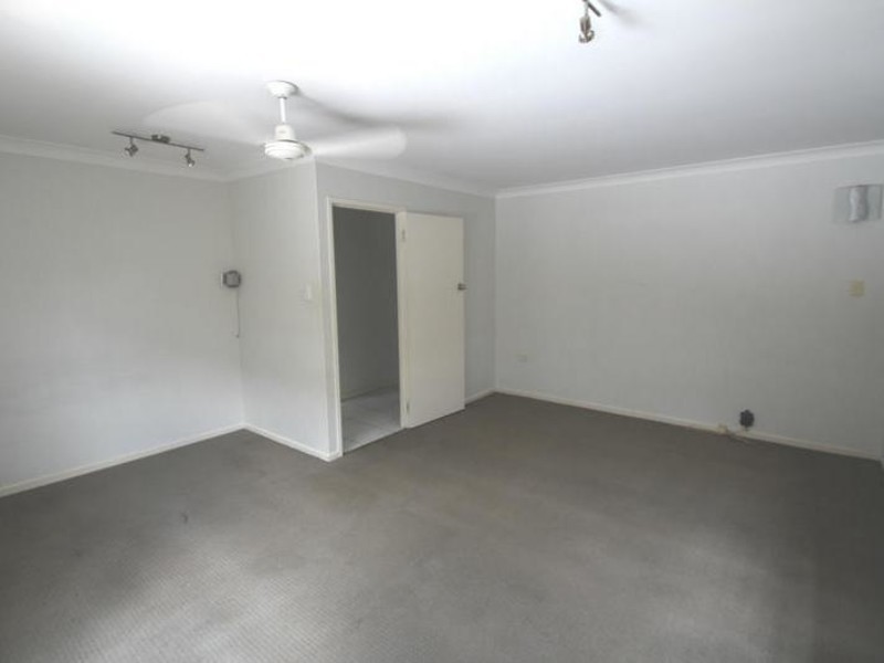 6 Newitt Street, Thabeban QLD 4670