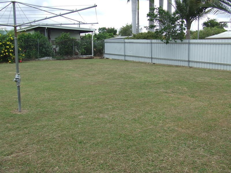 2 Black Street, Norville QLD 4670