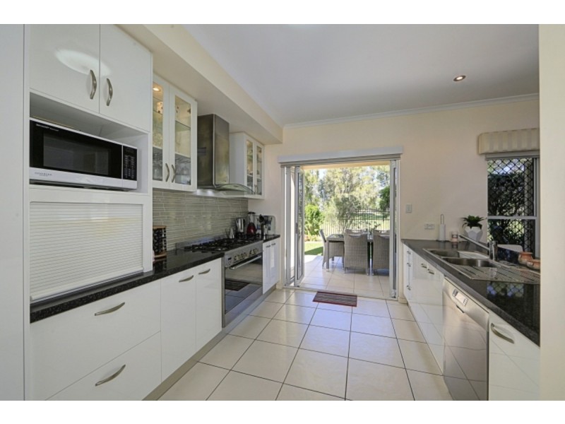 34 North Haven Drive, Bundaberg North QLD 4670