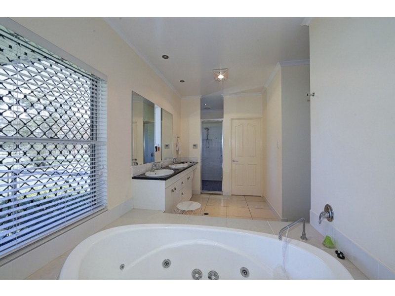 34 North Haven Drive, Bundaberg North QLD 4670