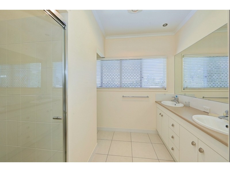 34 North Haven Drive, Bundaberg North QLD 4670
