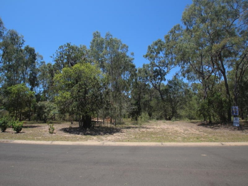 2 Sovereign Court, Moore Park Beach QLD 4670