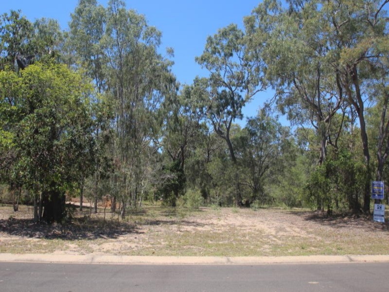 2 Sovereign Court, Moore Park Beach QLD 4670