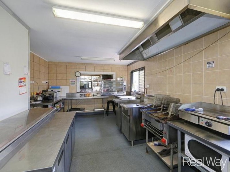 13 Queen Street, Cordalba QLD 4660