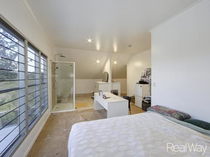13 Queen Street, Cordalba QLD 4660