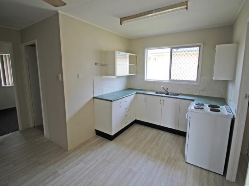 1-4/11 Robert Street, Bundaberg South QLD 4670