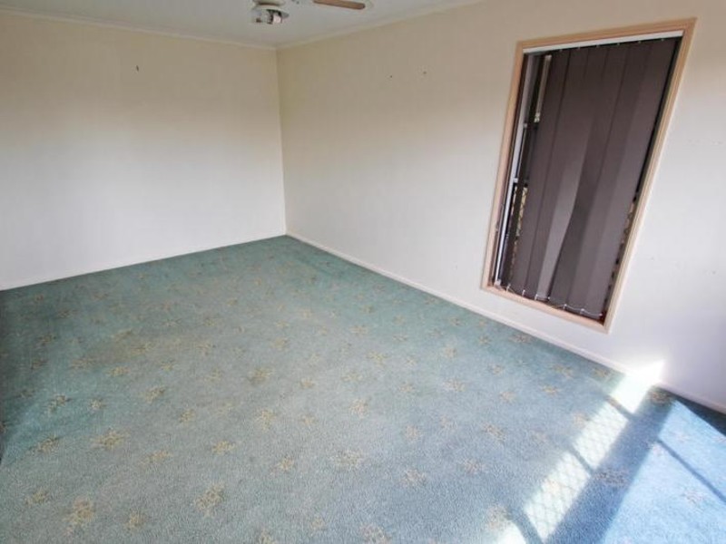 17 Kinghorn Street, Kalkie QLD 4670