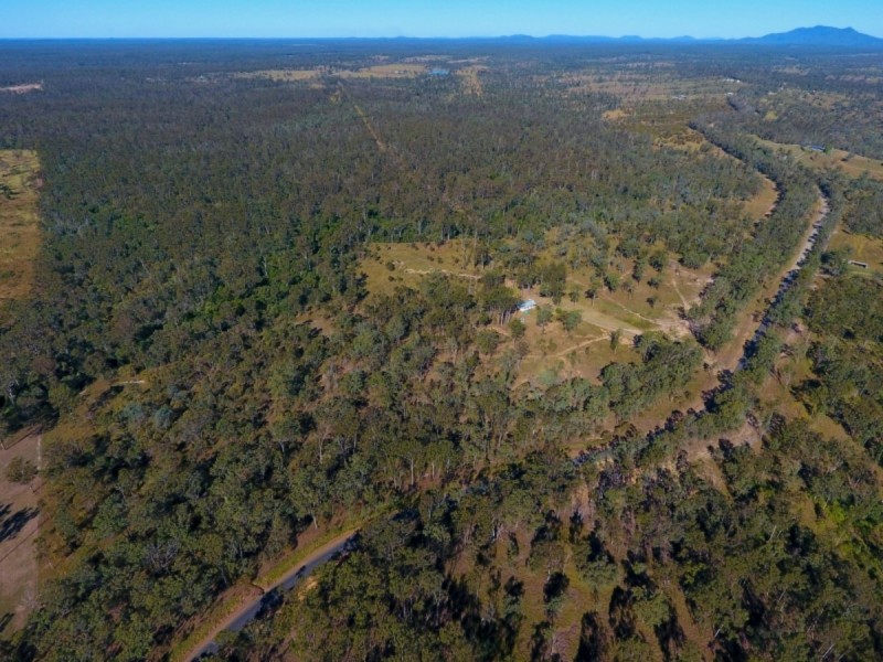 211 Railway Road, Booyal QLD 4671