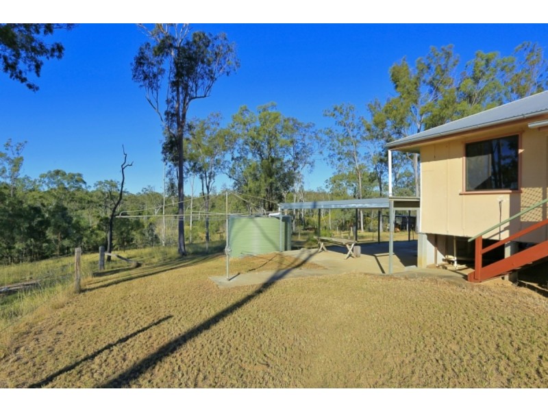 211 Railway Road, Booyal QLD 4671