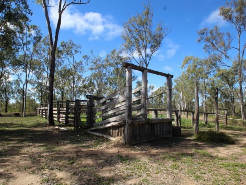 211 Railway Road, Booyal QLD 4671