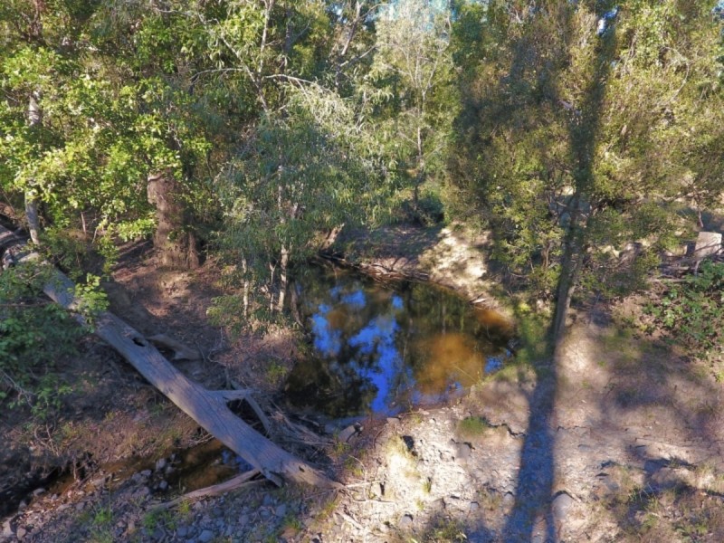 211 Railway Road, Booyal QLD 4671