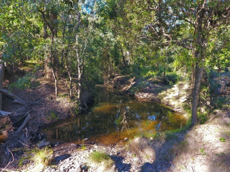 211 Railway Road, Booyal QLD 4671