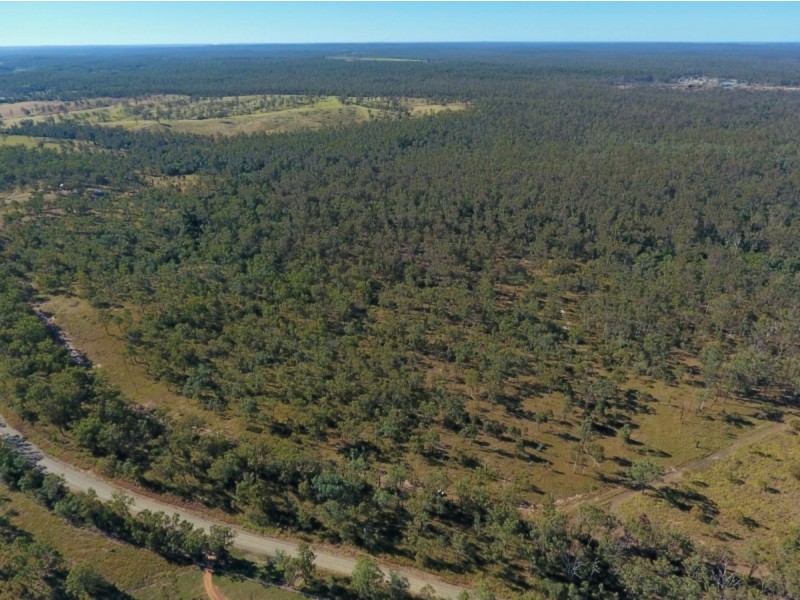 211 Railway Road, Booyal QLD 4671