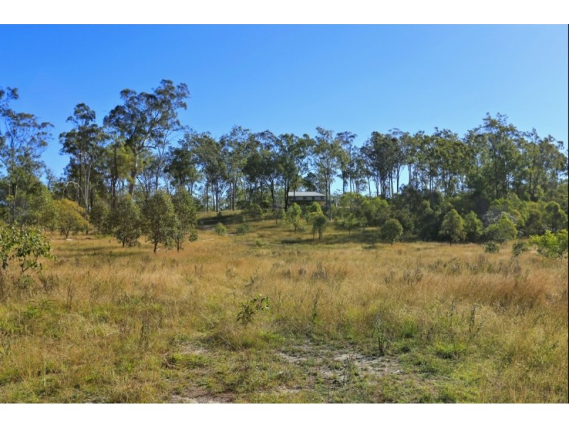 211 Railway Road, Booyal QLD 4671