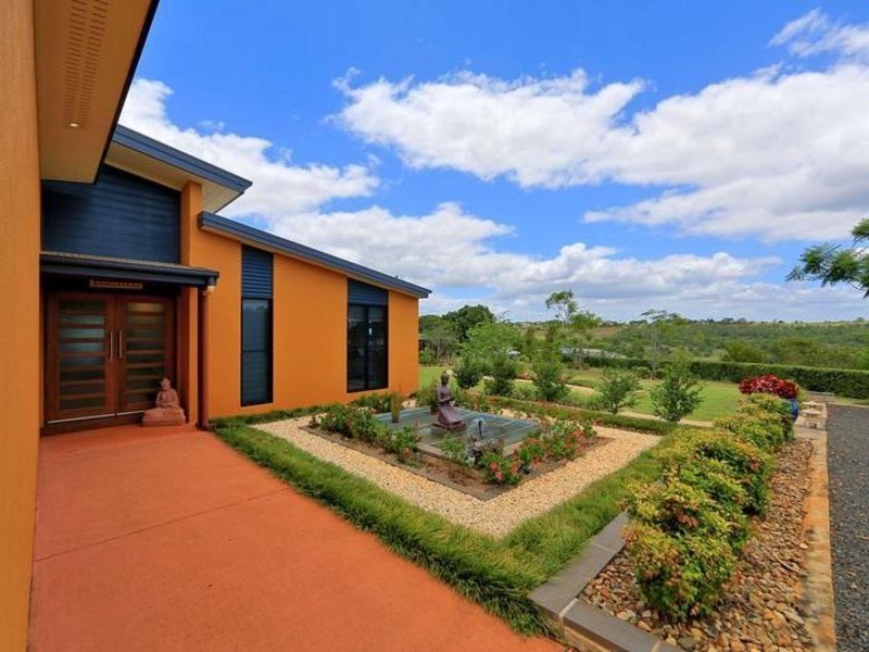 38 Huxley Road, Childers QLD 4660