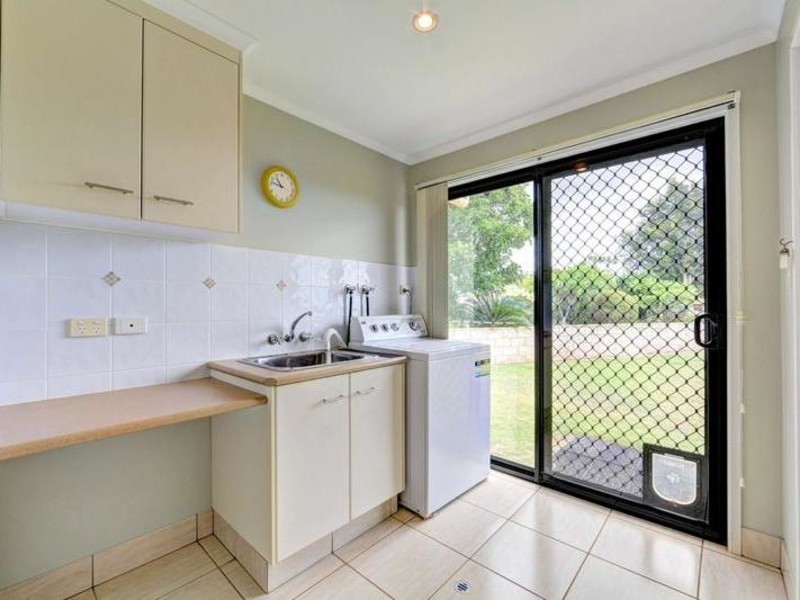 38 Huxley Road, Childers QLD 4660