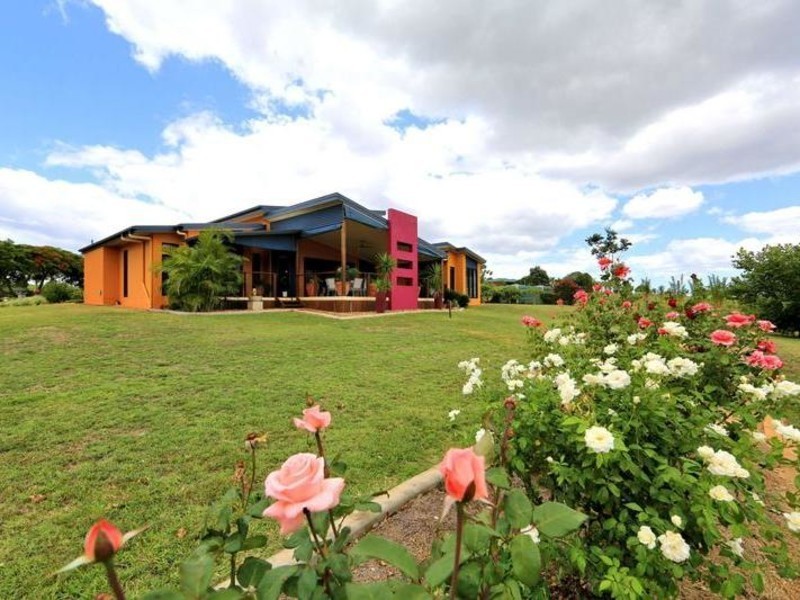 38 Huxley Road, Childers QLD 4660