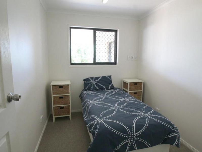 1 Jacaranda Court, Woodgate QLD 4660