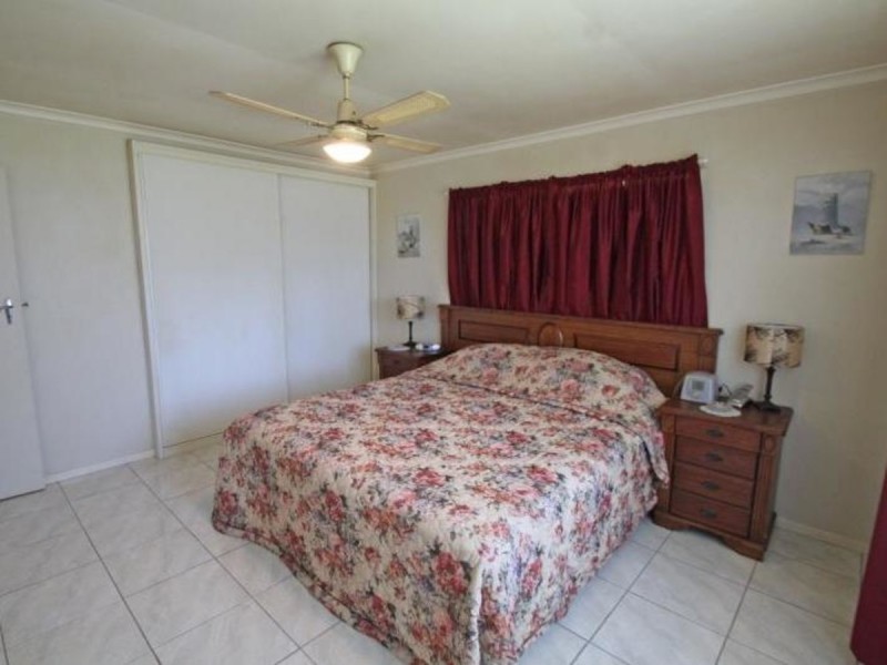 7 Mcgowan Street, Burnett Heads QLD 4670
