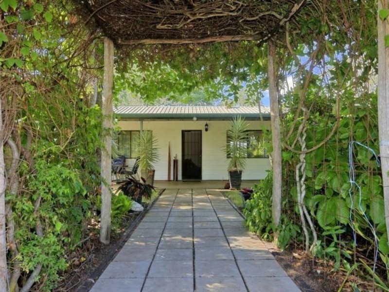 467 Horsecamp Road, Horse Camp QLD 4671