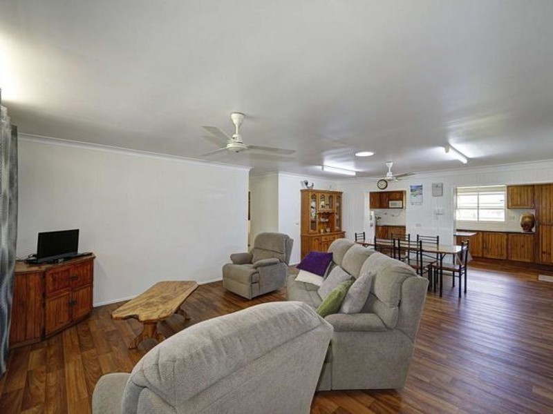 16 Pleasant Drive, Sharon QLD 4670