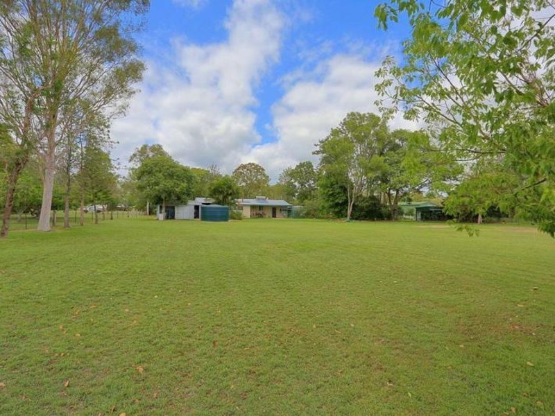 16 Pleasant Drive, Sharon QLD 4670