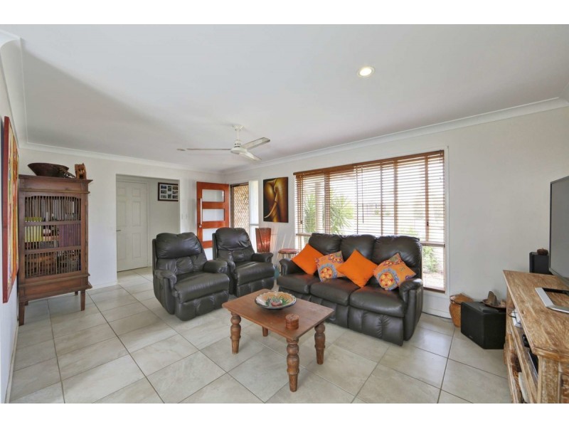9 Plymouth Street, Bargara QLD 4670