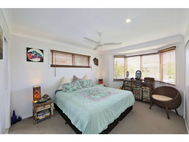 9 Plymouth Street, Bargara QLD 4670