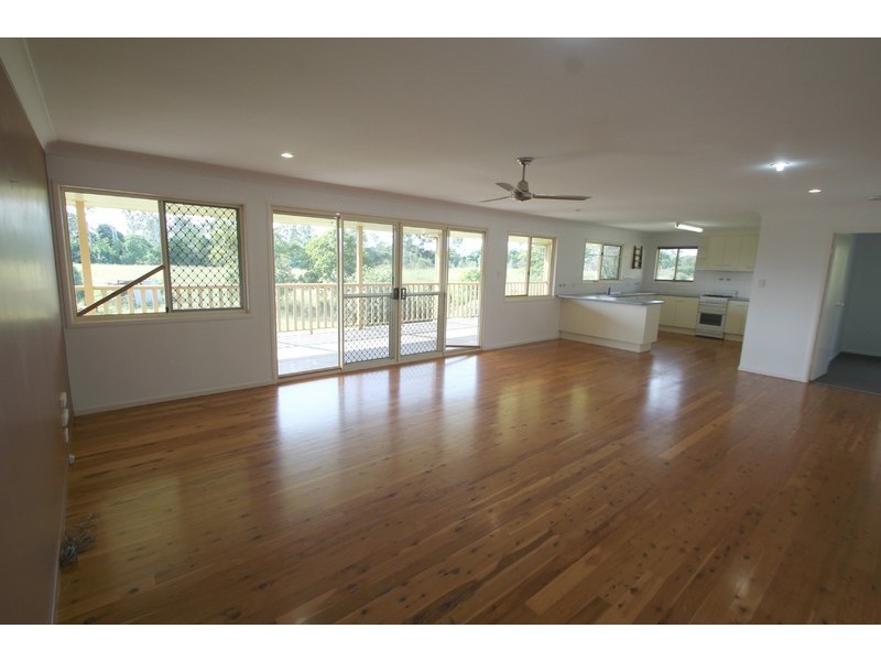 99 Patersons Road, Gooburrum QLD 4670