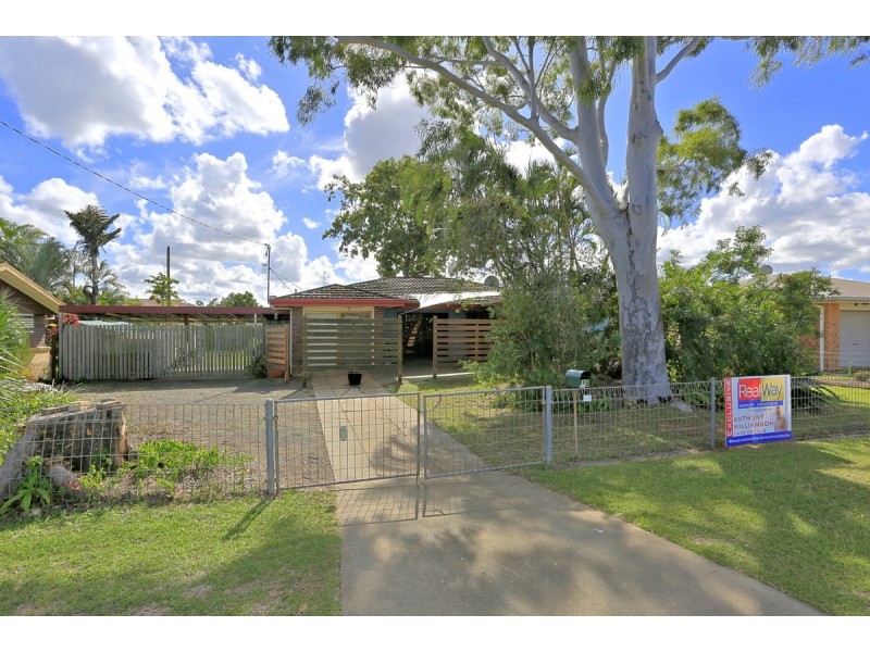 15 Smiths Road, Avoca QLD 4670