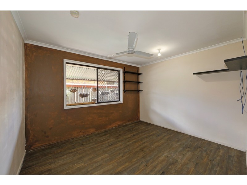 15 Smiths Road, Avoca QLD 4670