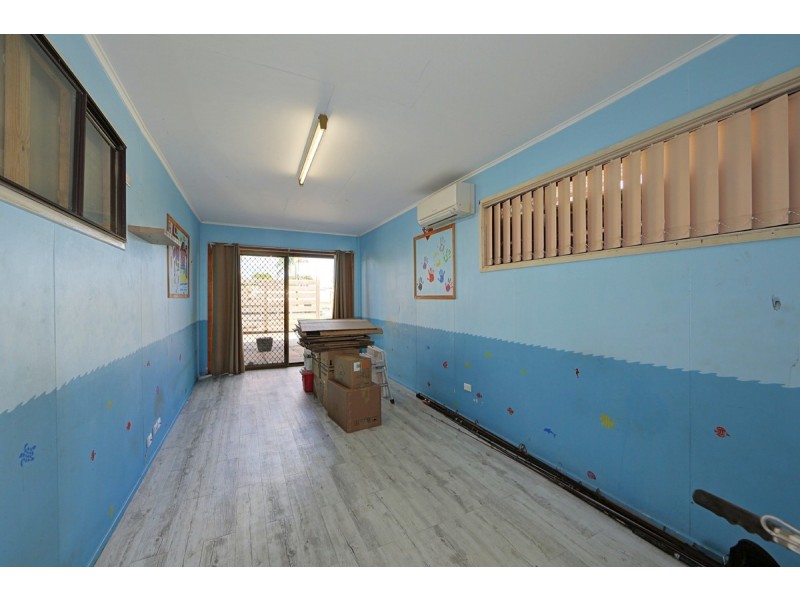 15 Smiths Road, Avoca QLD 4670