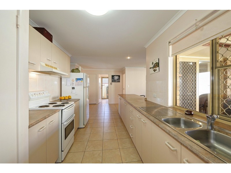 10 Tropicana Drive, Avoca QLD 4670