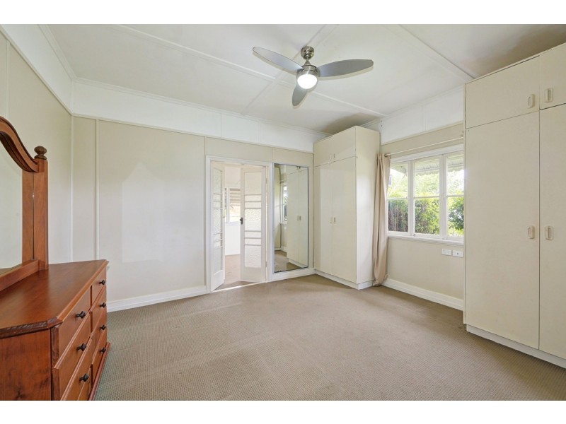 23 Coomber Street, Svensson Heights QLD 4670
