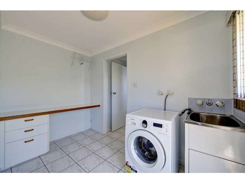 3 Neill Street, Burnett Heads QLD 4670