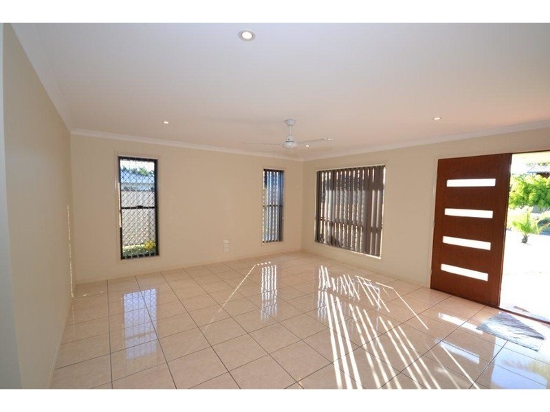 76 Mariners Way, Bundaberg North QLD 4670