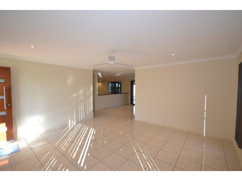 76 Mariners Way, Bundaberg North QLD 4670