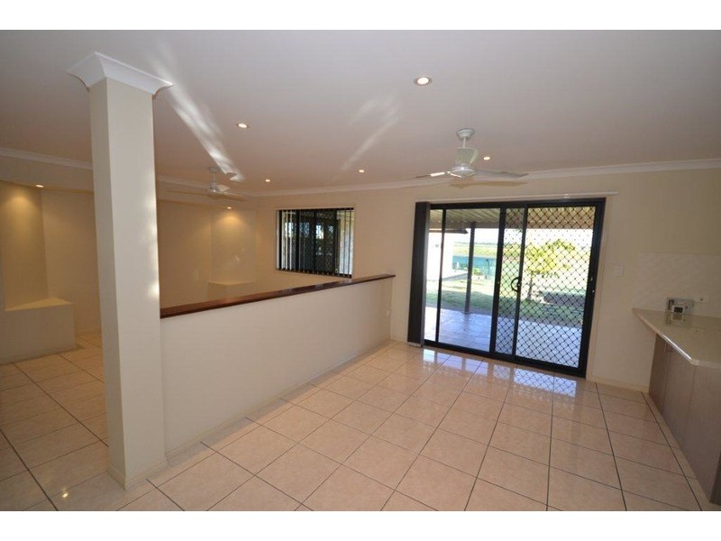 76 Mariners Way, Bundaberg North QLD 4670