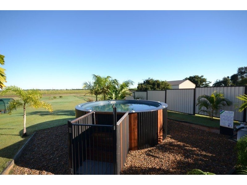 76 Mariners Way, Bundaberg North QLD 4670