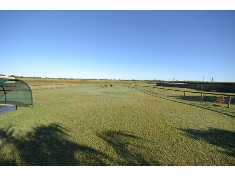 76 Mariners Way, Bundaberg North QLD 4670