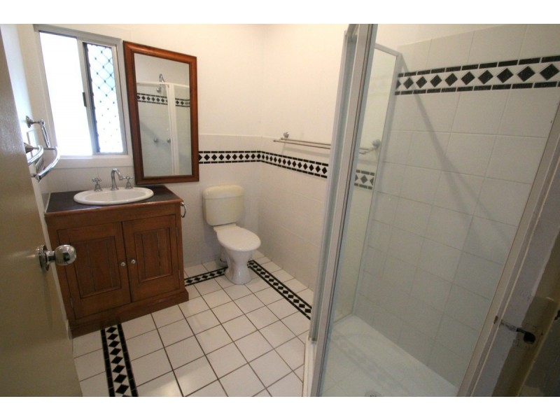 21 Svensson Street, Svensson Heights QLD 4670