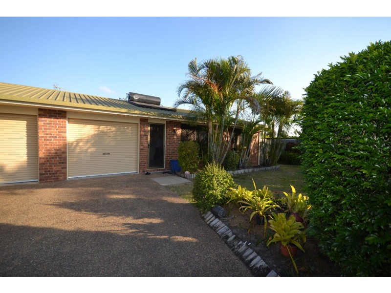 2/18A Mc Lachlan Drive, Avenell Heights QLD 4670