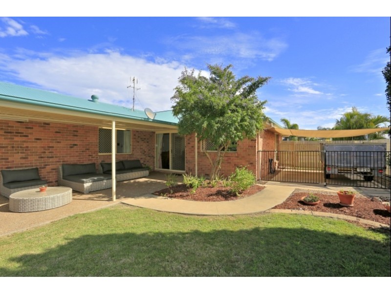 13 Landsborough Street, Bargara QLD 4670